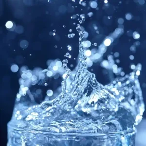 Water in glass Produit De Marque